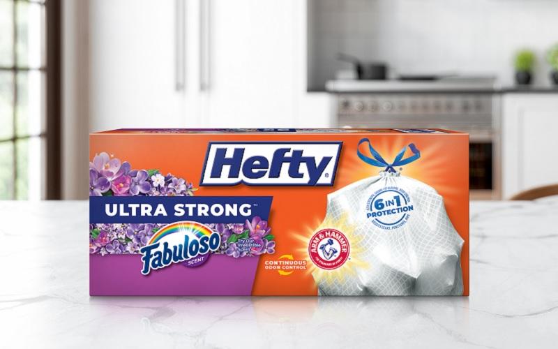 Hefty® Trash Bags now with the joyful scent of Fabuloso® Hefty