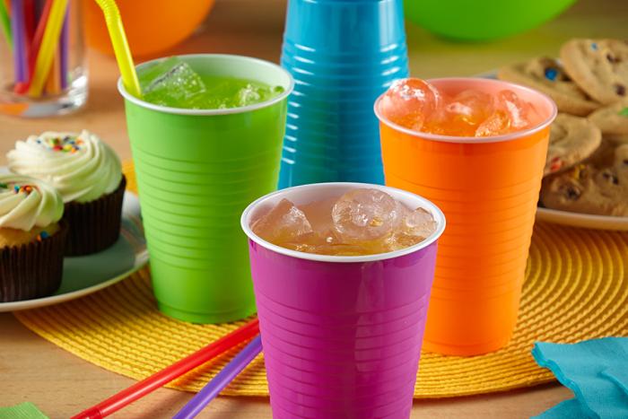 Assorted colors party cups