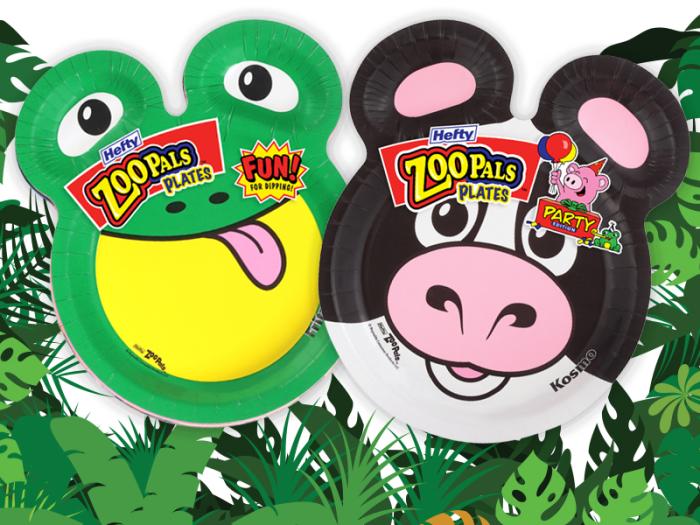Zoo Pals plates on a jungle background