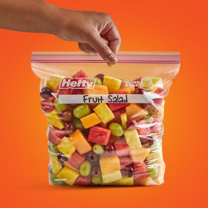 Hefty Press to Close Plastic Bags for Food Storage, Quart Size, 50