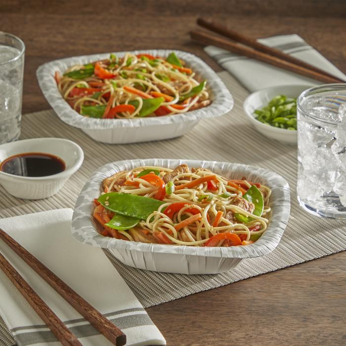 Lo Mein noodles with fresh vegetables in a Hefty Extra Deep bowl